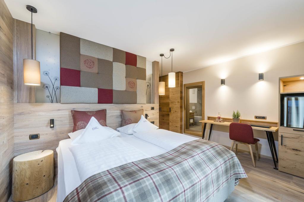 Wellnesshotel Erica Nova Ponente Eksteriør bilde