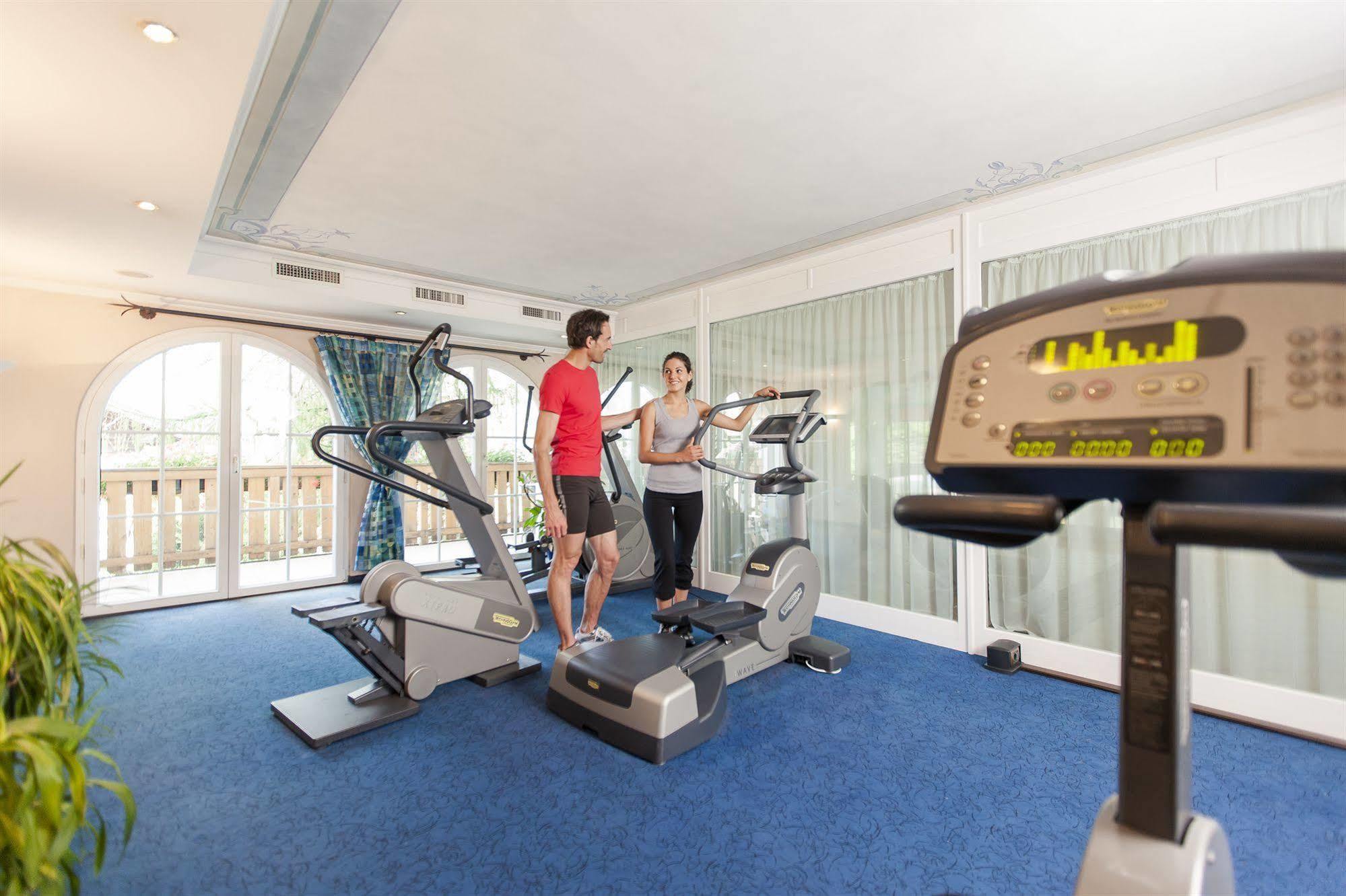 Wellnesshotel Erica Nova Ponente Eksteriør bilde